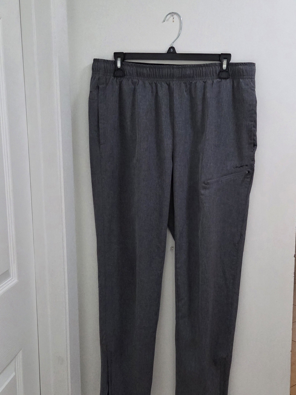 Layer 8 Men's Gray Elastic-Waist Casual Pants, Size Large